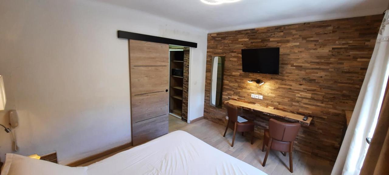 Hotel Chastellares