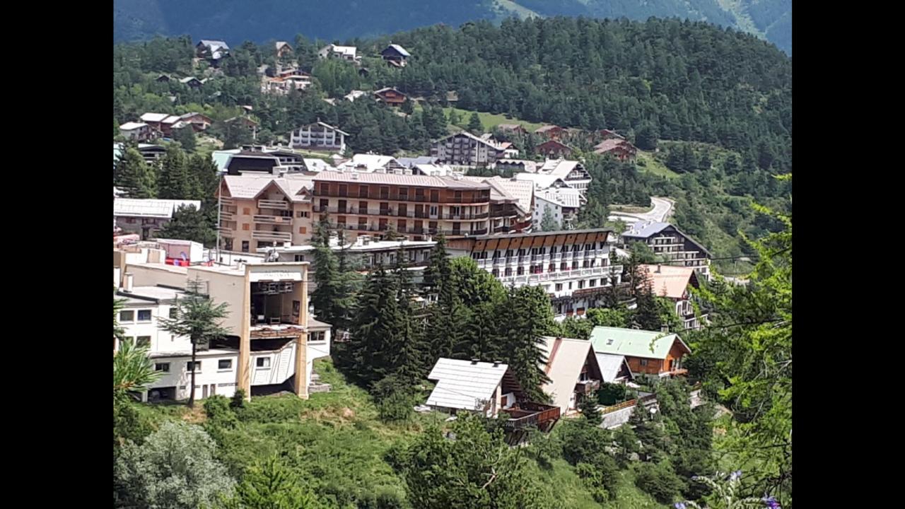 Hotel Chastellares 3*