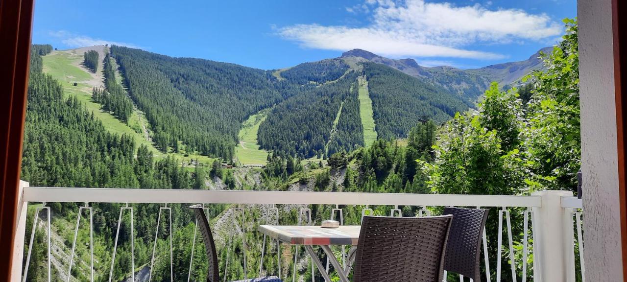 Hotel Chastellares 3*